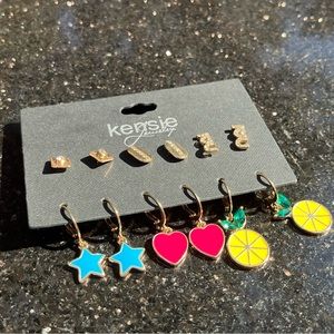 Women’s gold jewelry